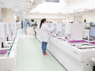 282万次年CBC检丈量：：大型实验室降本增效整体解决方案